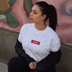 Meet your Posher, Paola